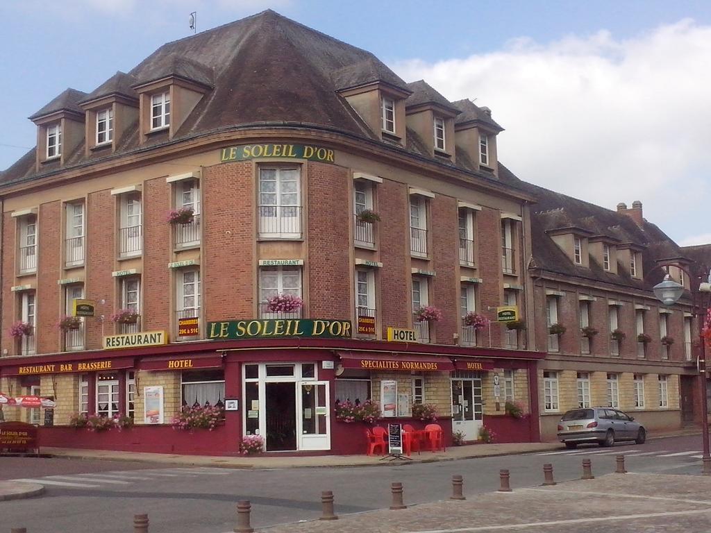 ホテル Le Soleil D'Or Vimoutiers 部屋 写真